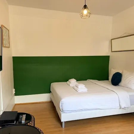 41.studio 2pers#sevres-lecourbe#necker Διαμέρισμα Παρίσι